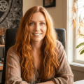 Anna - Blockadelösung - Spirituelles Heilen - Aura-Reinigung - Chakren-Harmonisierung - Tarot & Kartenlegen